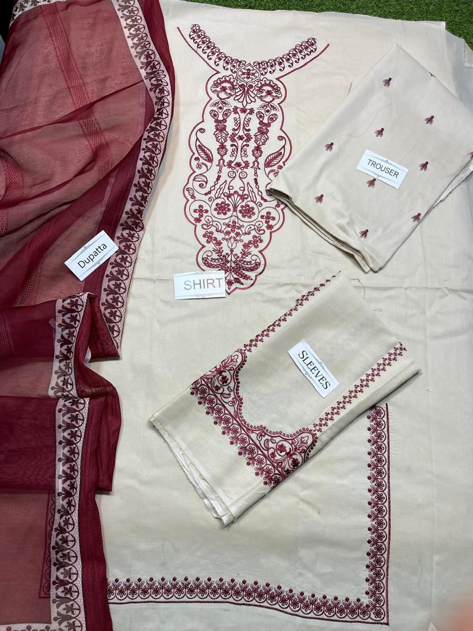 BAROUQE LAWN 3PC SUIT UNSTITCHED